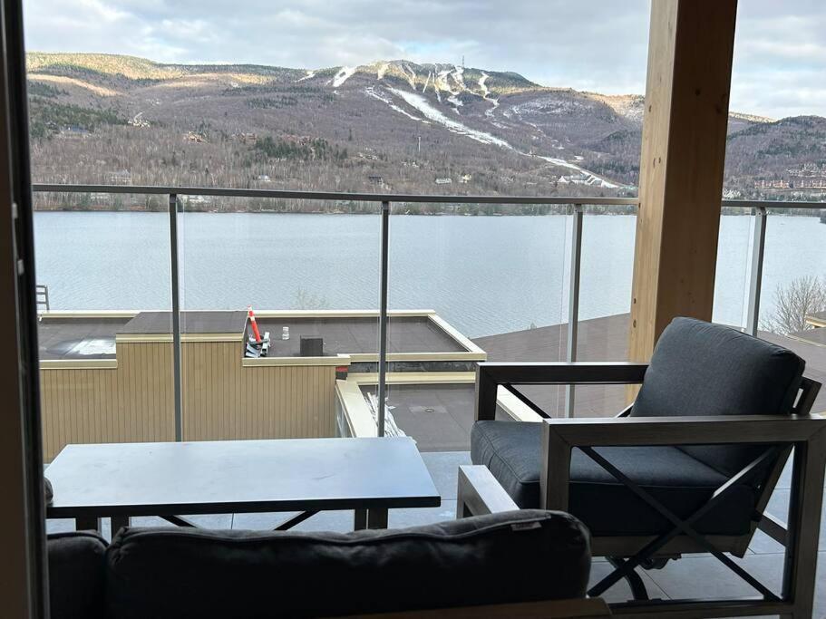 Serenity By The Slopes: Tremblant Waterfront Condo Mont-Tremblant Zewnętrze zdjęcie